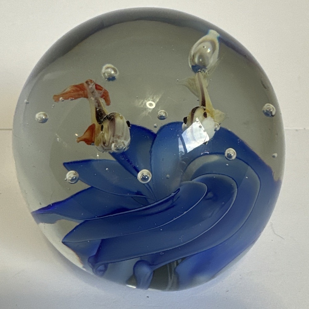 Cobalt Blue Controlled Bubbles Art Glass Paperweight Fish Swimming